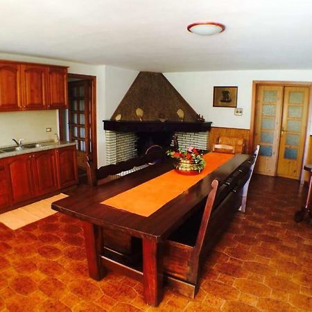 Porto Columbu - Perd'E Sali Villa Nicanda- 100 Mt Dal Mare- Giardino מראה חיצוני תמונה