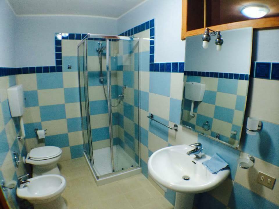 Porto Columbu - Perd'E Sali Villa Nicanda- 100 Mt Dal Mare- Giardino מראה חיצוני תמונה