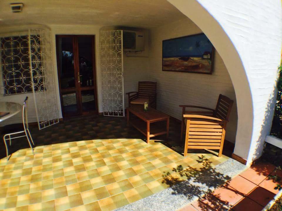Porto Columbu - Perd'E Sali Villa Nicanda- 100 Mt Dal Mare- Giardino מראה חיצוני תמונה